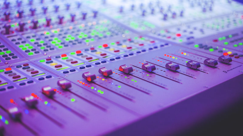 32-Fader_Avid_ICON_D-Control