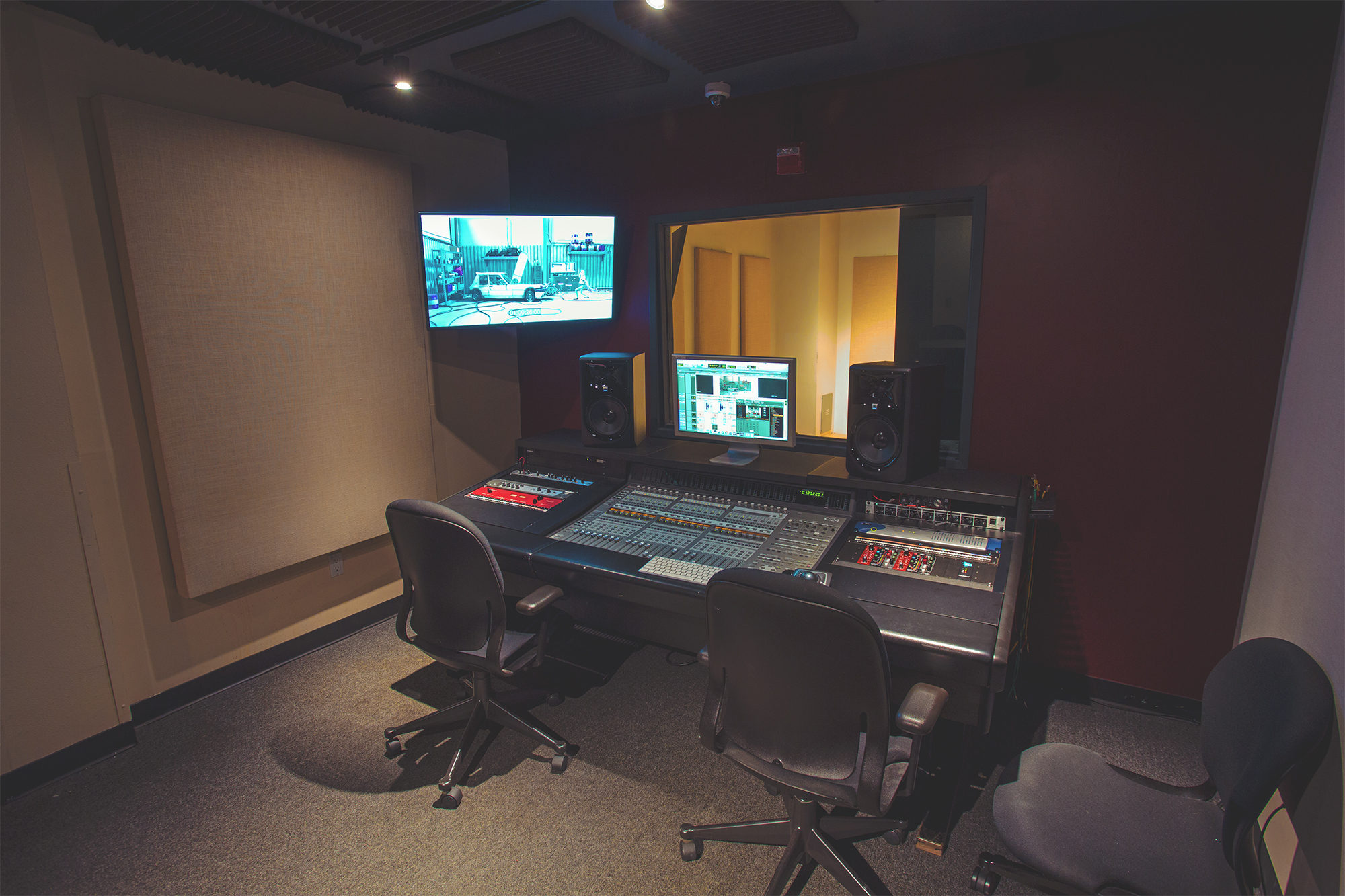 Avid_C-24_Control_Surface_Foley_ADR_Suite